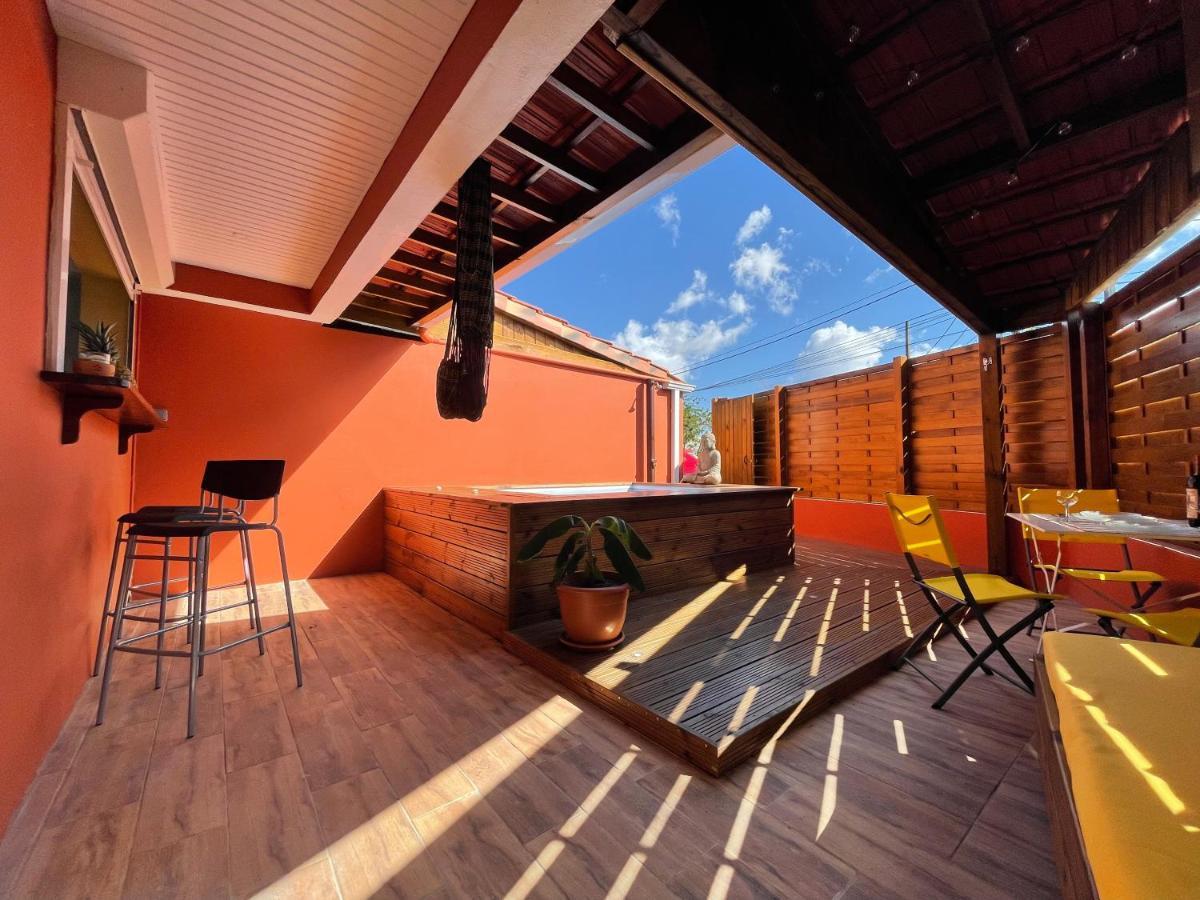 Appartement Chez Rey à Riviere-Salee Extérieur photo
