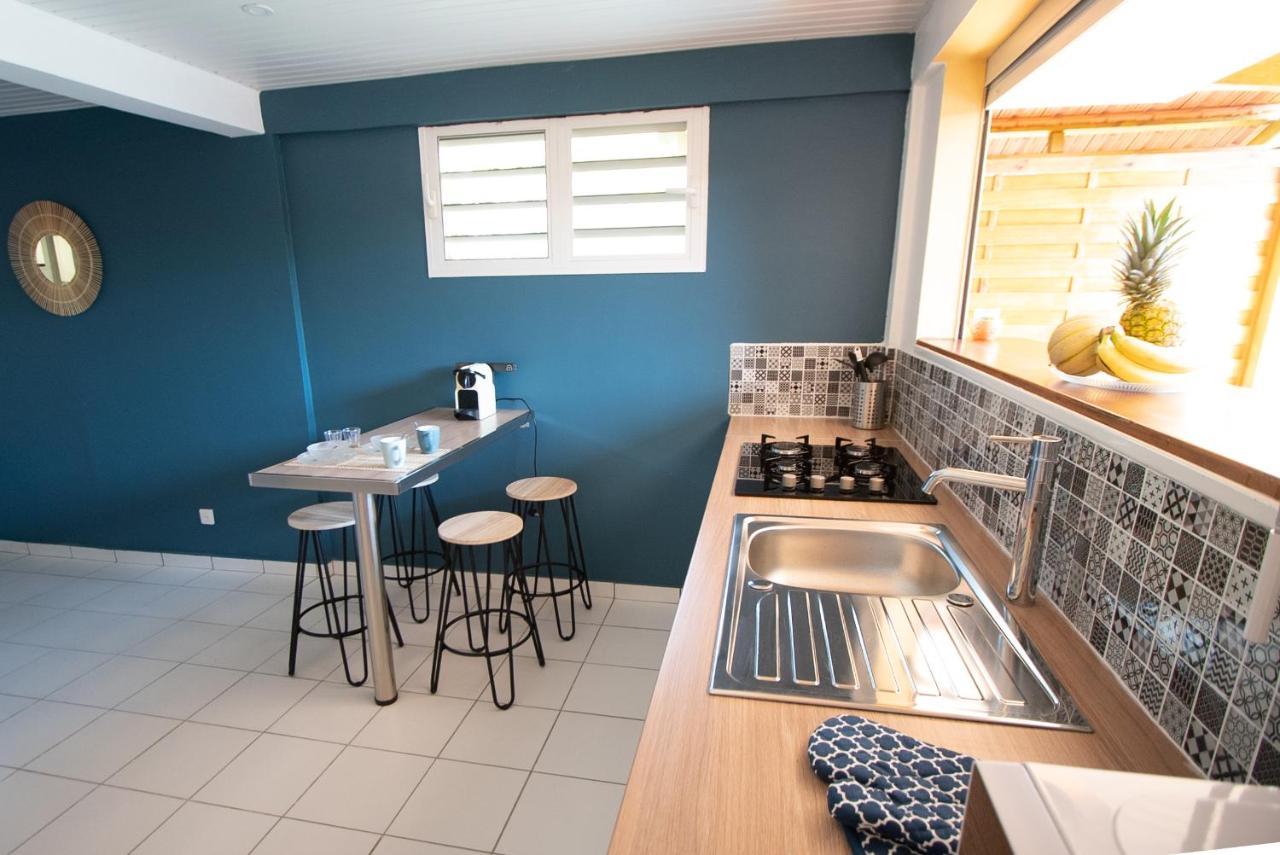 Appartement Chez Rey à Riviere-Salee Extérieur photo