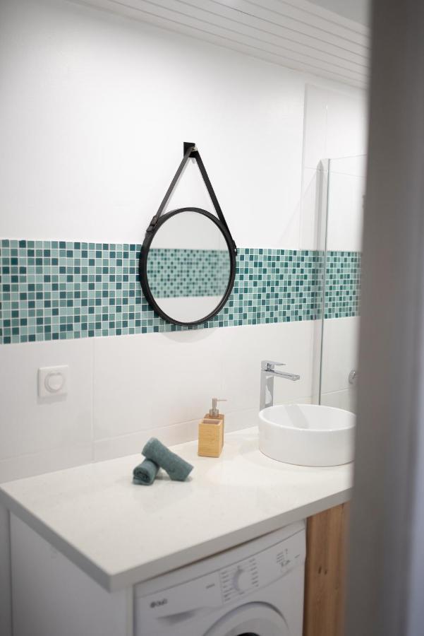 Appartement Chez Rey à Riviere-Salee Extérieur photo